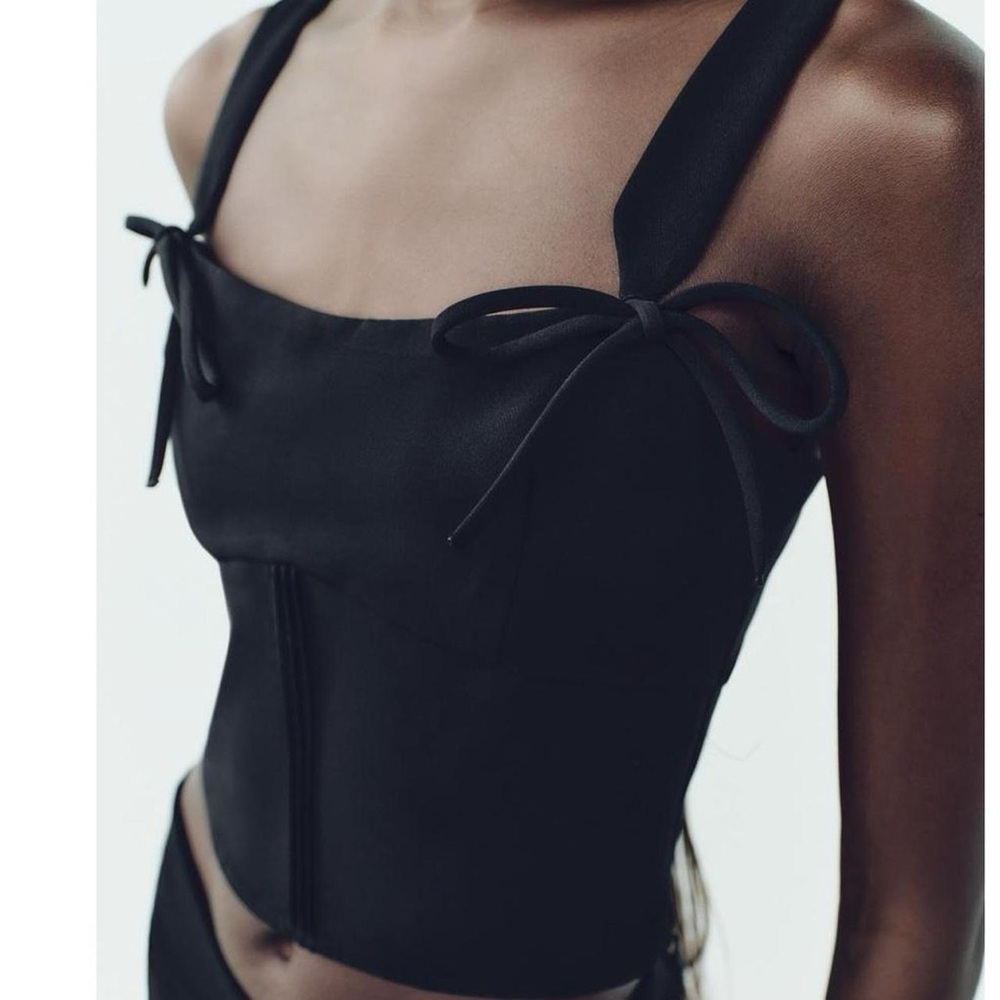 NWT Zara Corset Bow Strap Cropped Tank Top in Black - M